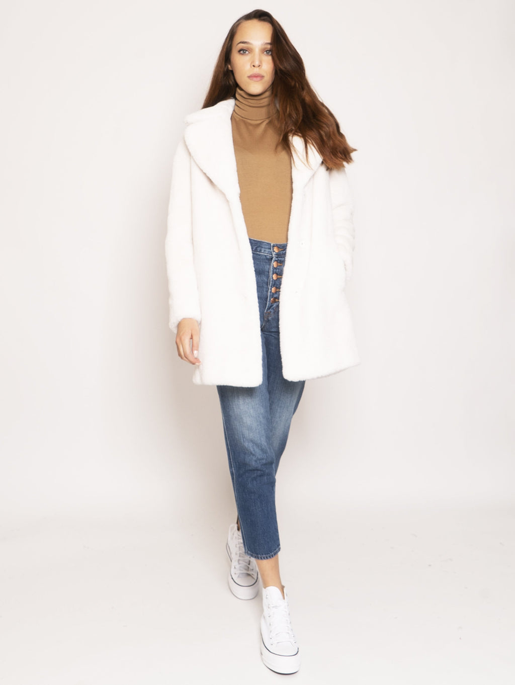 2026 New Arrival Cappotto in Ecofur - Bianco