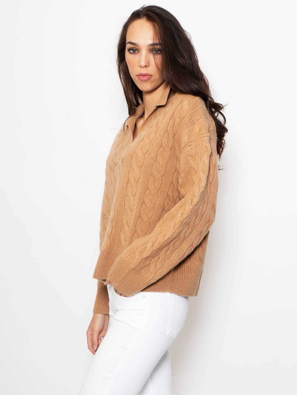 2026 New Arrival Maglia a Trecce con Scollo a Polo Cammello
