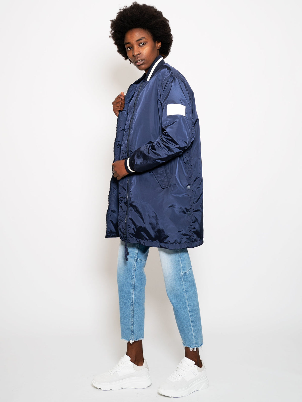 2026 New Arrival Bomber Lungo con Spacchi Blu