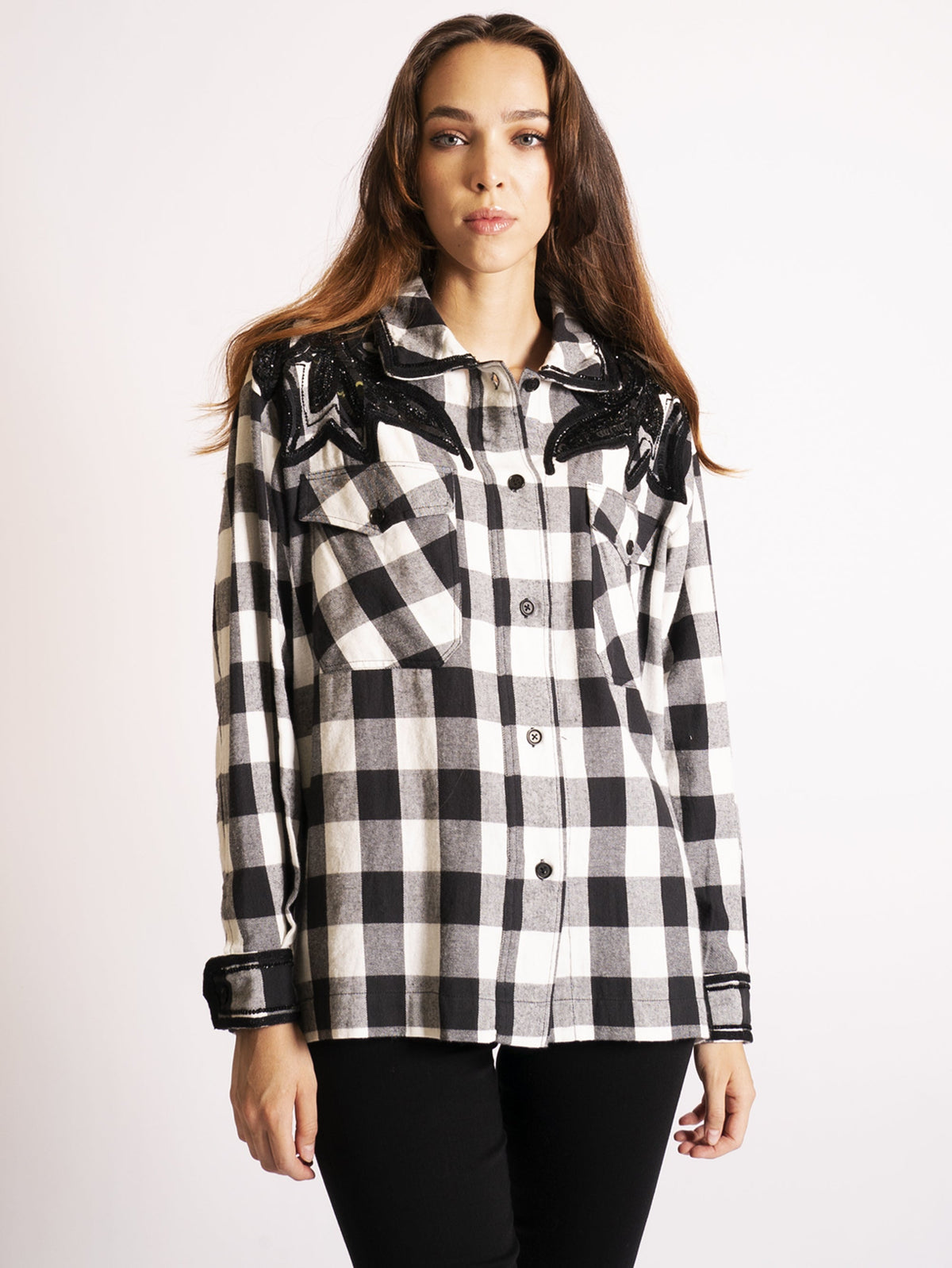 2026 New Arrival Overshirt con Ricami Bianco/Nero