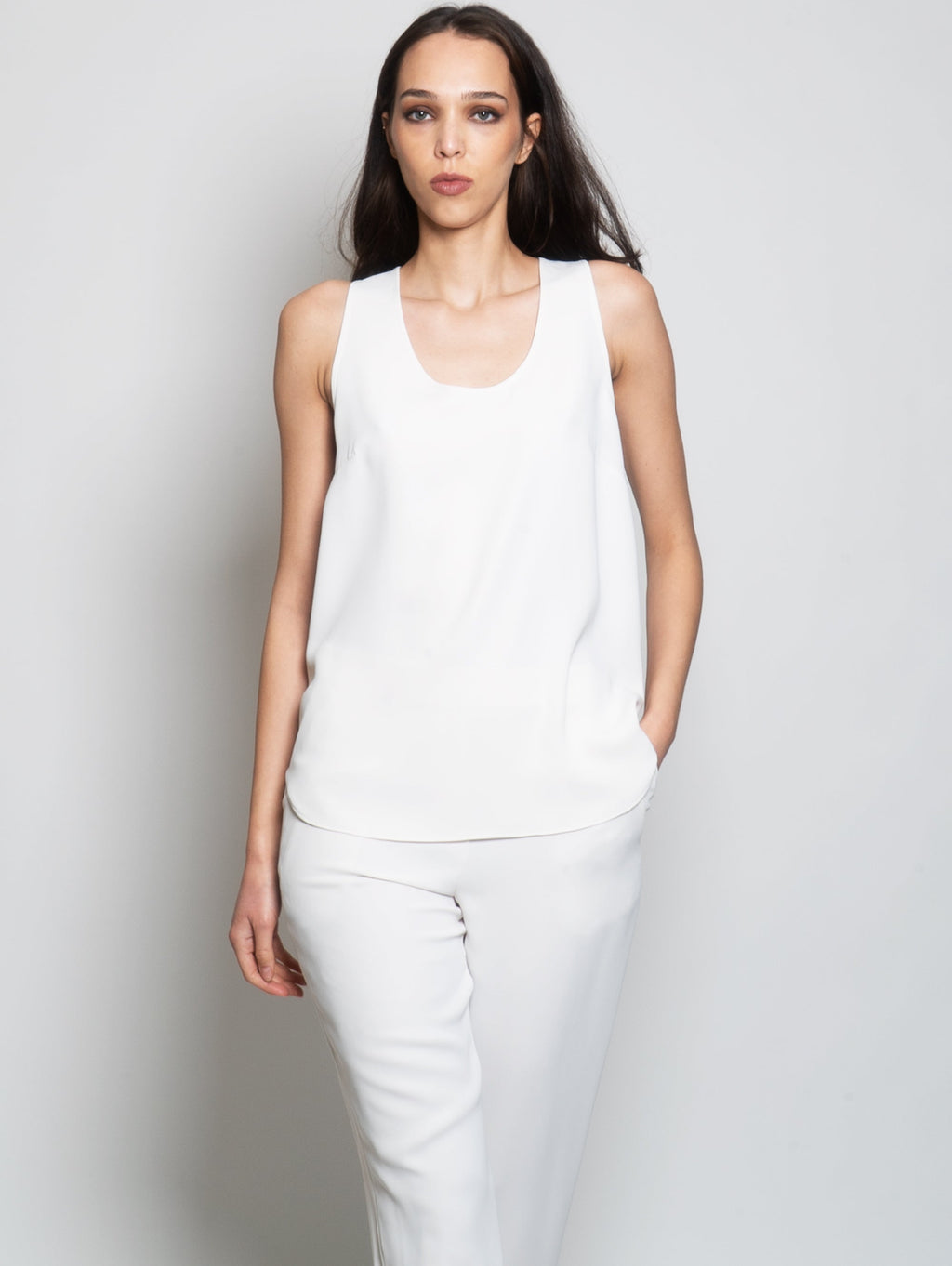 2026 New Arrival Top con Scollo Rotondo Panna