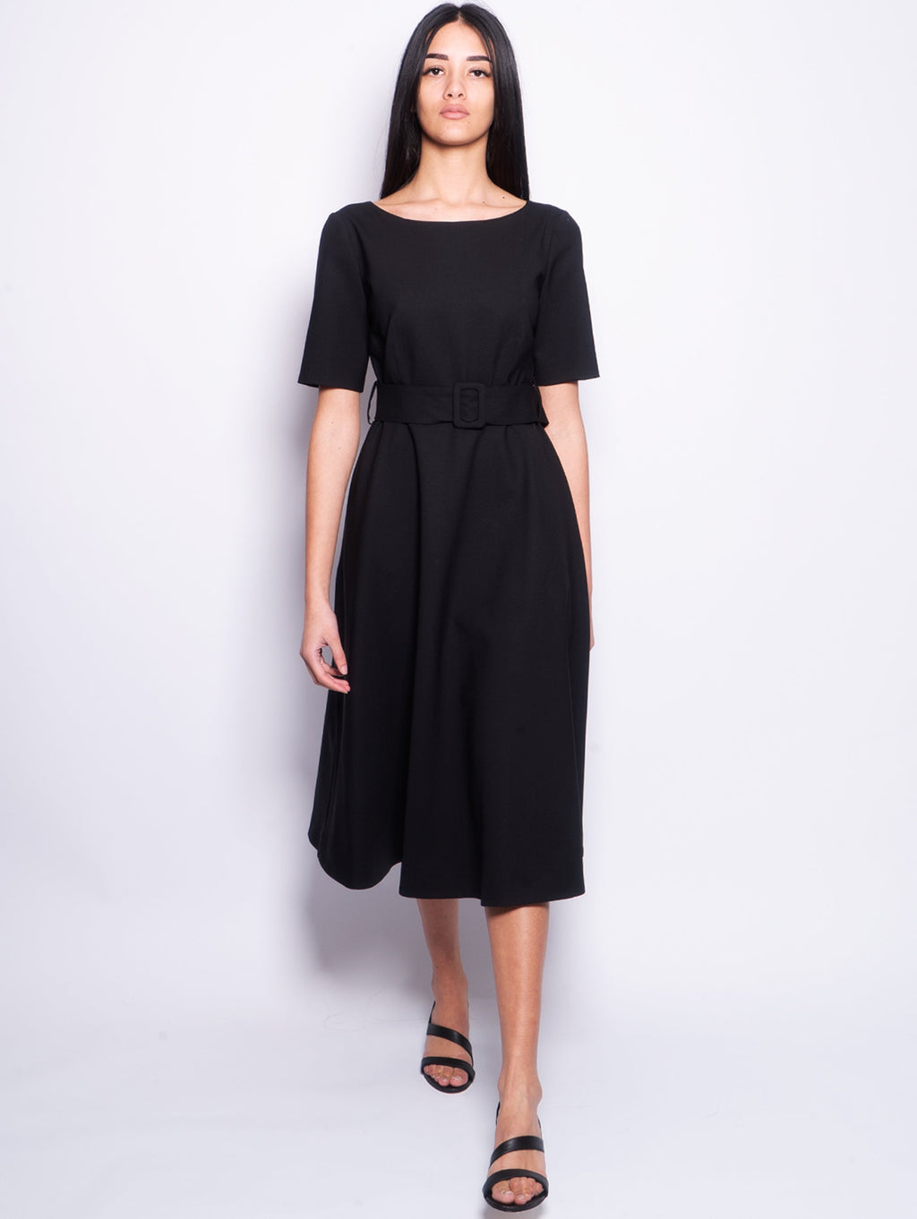 2026 New Arrival Abito in Fresco Lana con Cintura Nero