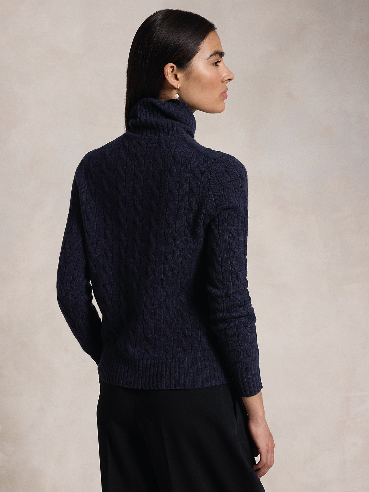 2026 New Arrival Maglia con Collo Alto a Trecce Blu Navy