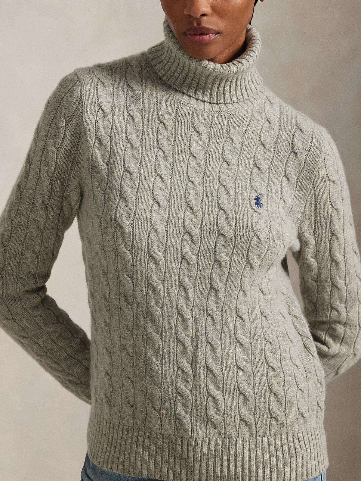 2026 New Arrival Maglia con Collo Alto a Trecce Grigio