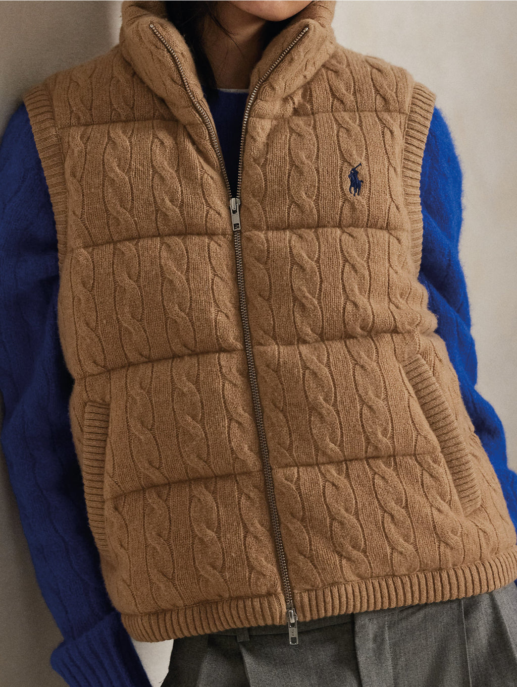 2026 New Arrival Gilet Imbottito in Maglia a Trecce Cammello