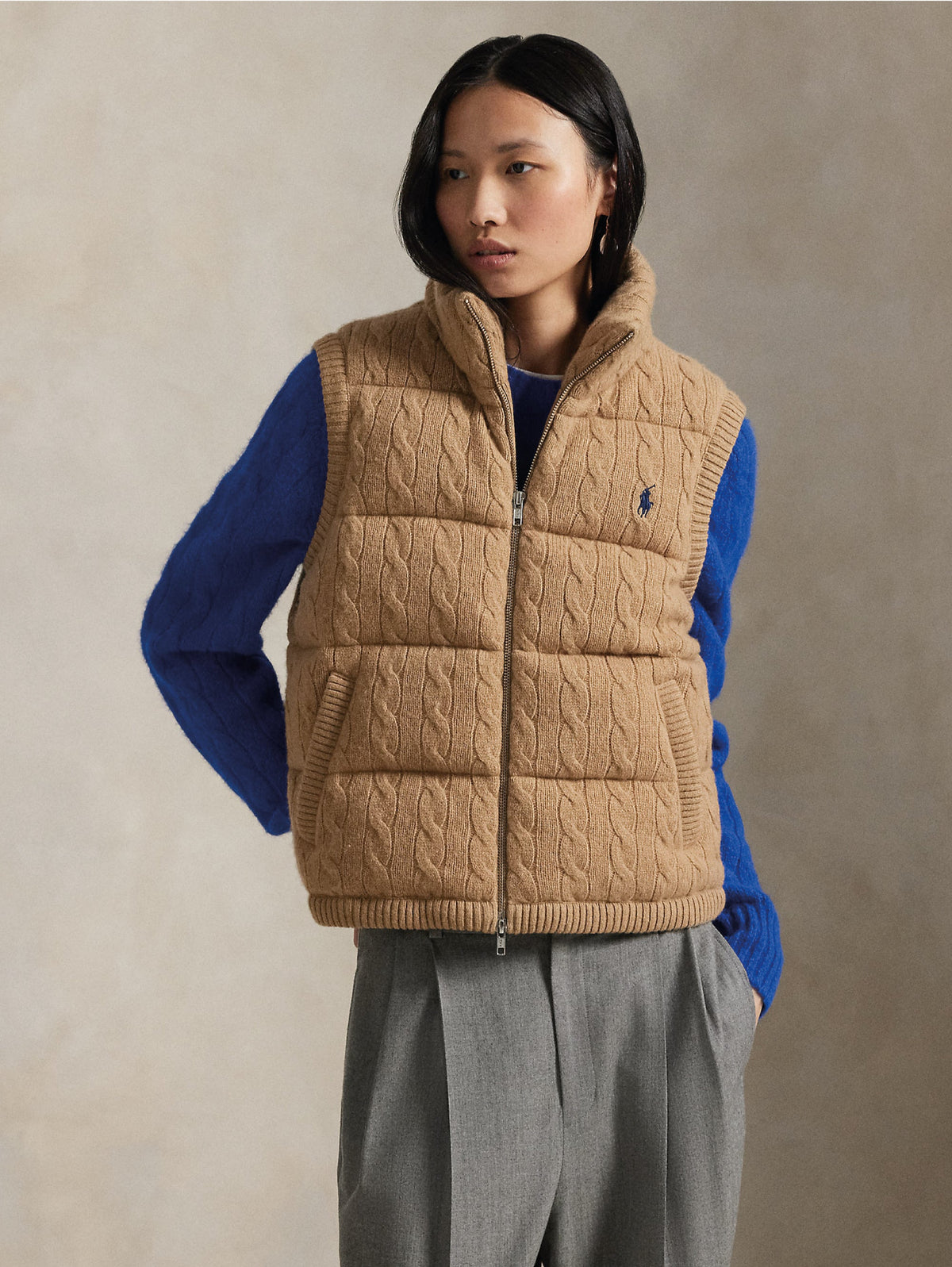 2026 New Arrival Gilet Imbottito in Maglia a Trecce Cammello
