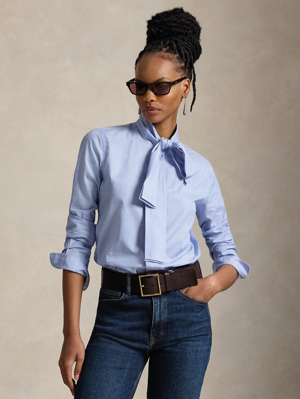 2026 New Arrival Camicia con Lacci sul Collo Blu