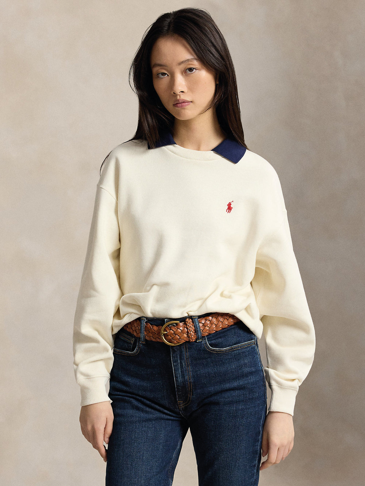 2026 New Arrival Felpa Gircollo con Collo Polo Applicato Crema