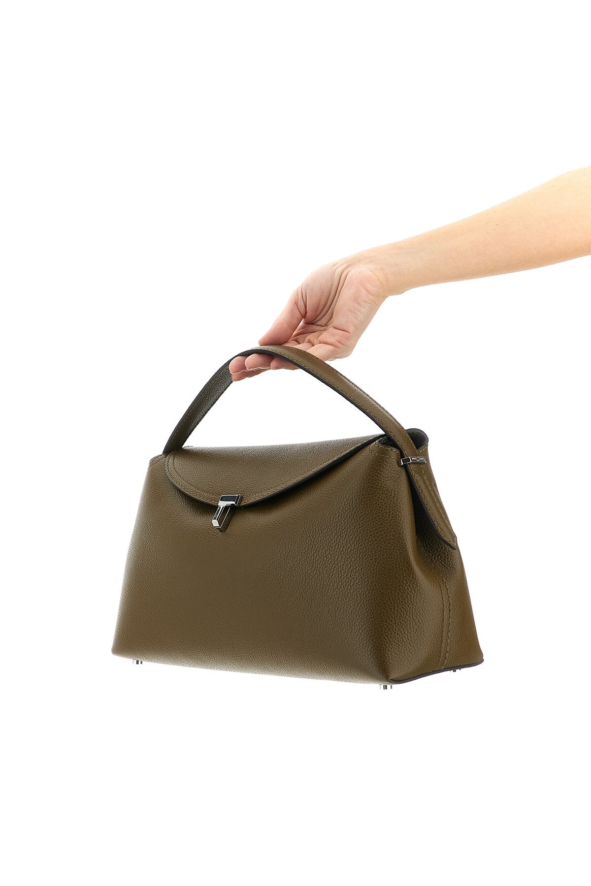2026 New Arrival t-lock hammered leather handbag