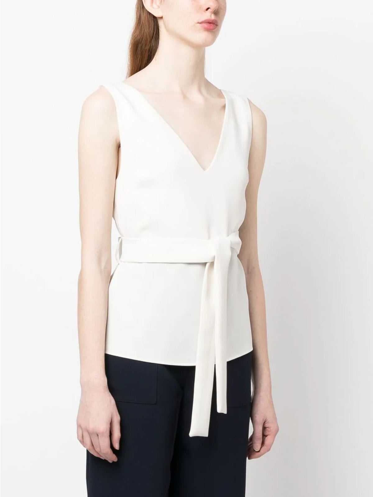 2026 New Arrival Top Senza Maniche con Cintura Panna