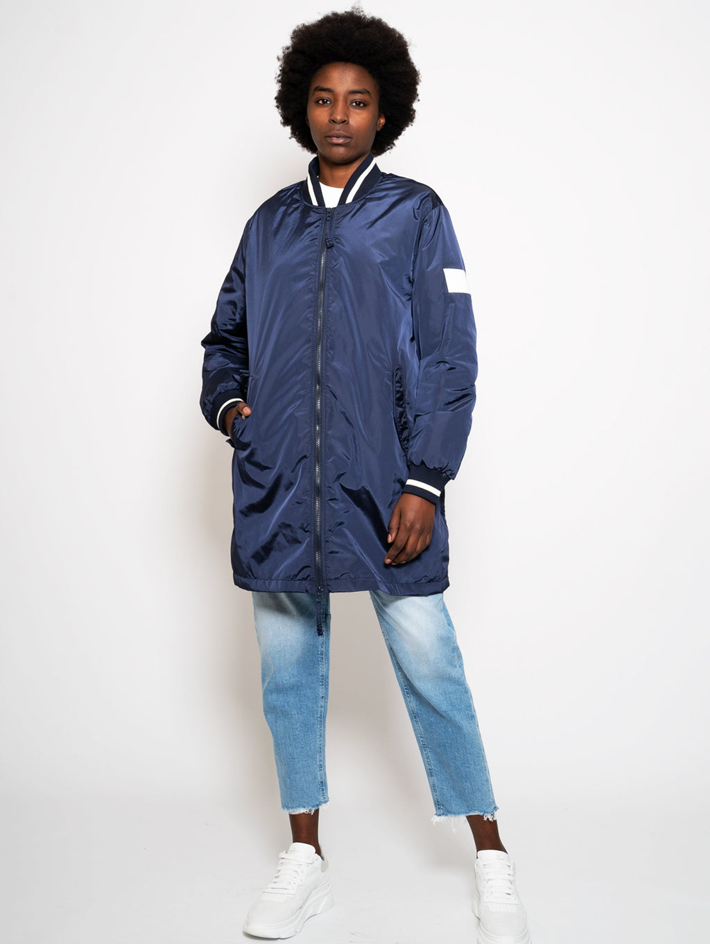 2026 New Arrival Bomber Lungo con Spacchi Blu