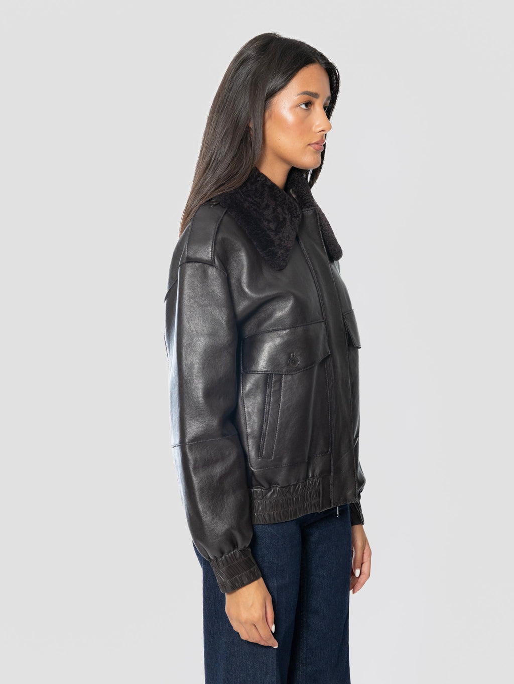 2026 New Arrival Bomber Pilot in Pelle con Collo Furry Testa di Moro