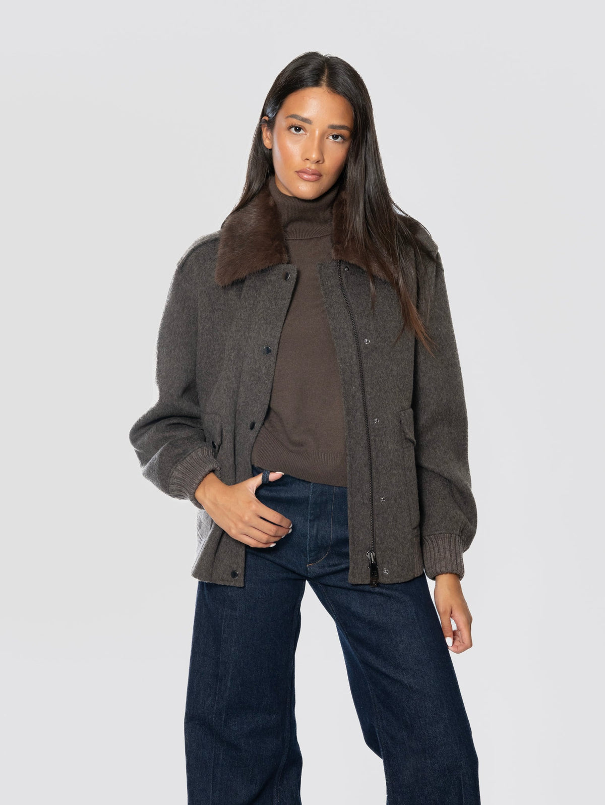 2026 New Arrival Bomber Pilot in Lana con Colletto in Pelliccia Marrone