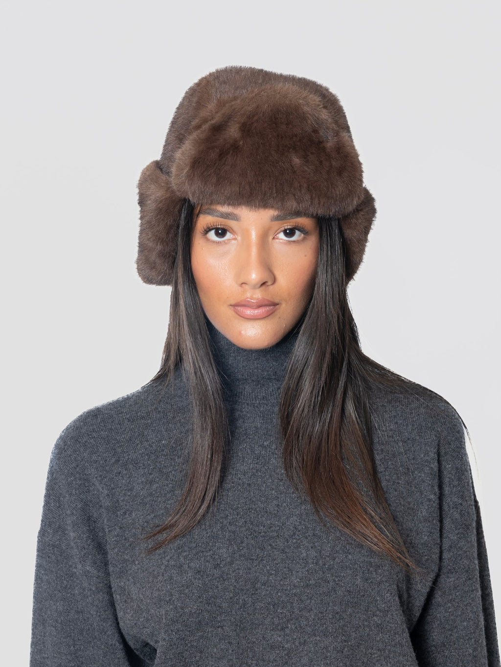 2026 New Arrival Cappello Colbacco in Ecopelliccia Marrone