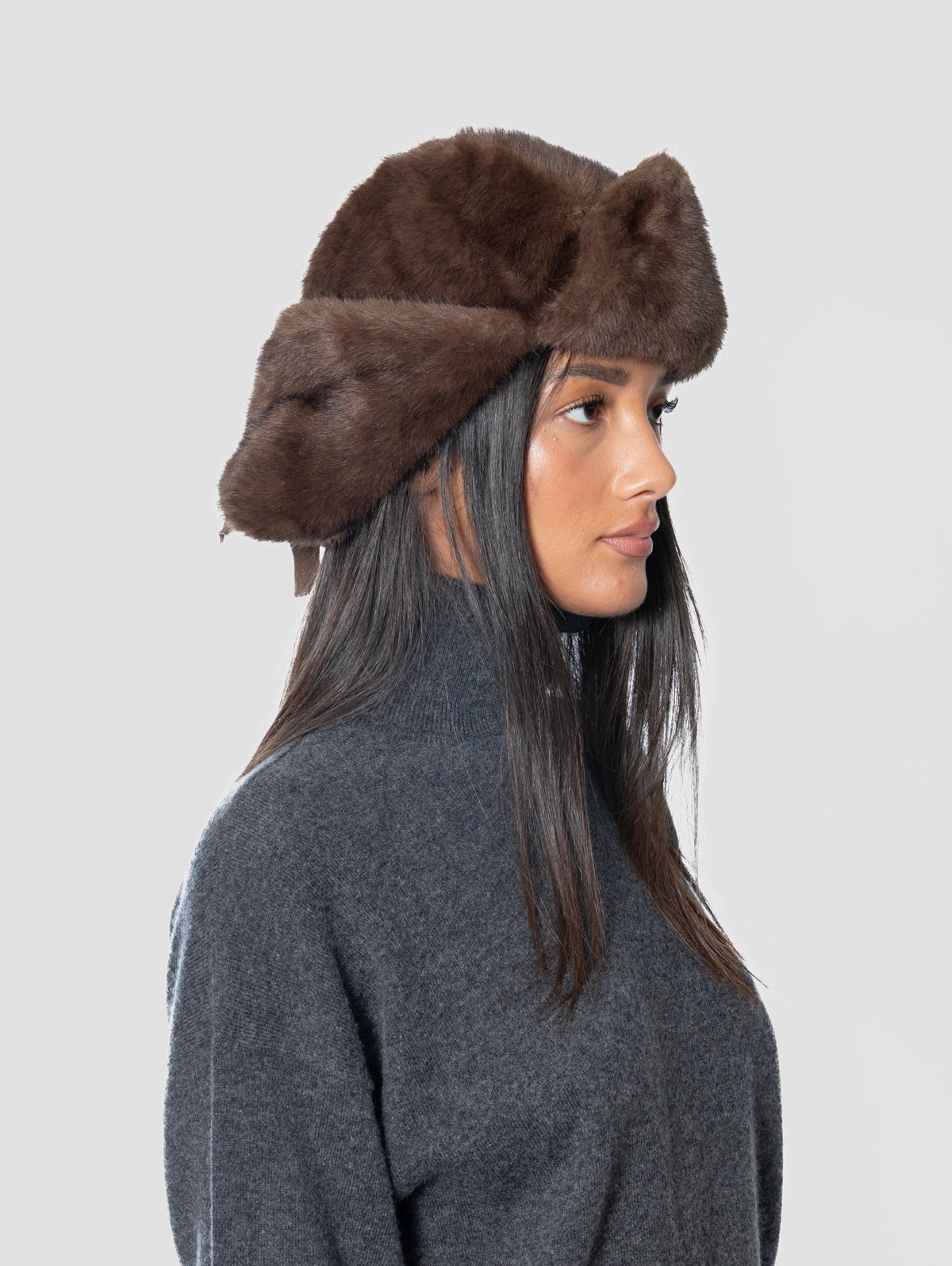 2026 New Arrival Cappello Colbacco in Ecopelliccia Marrone