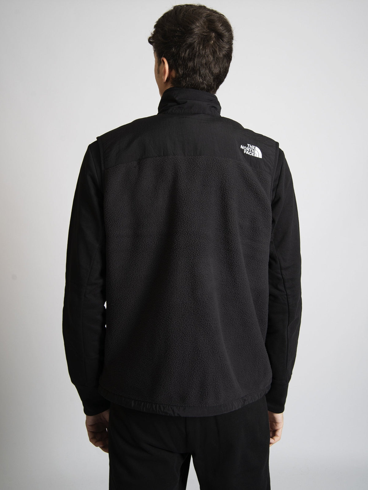 2026 New Arrival Gilet in Pile Nero