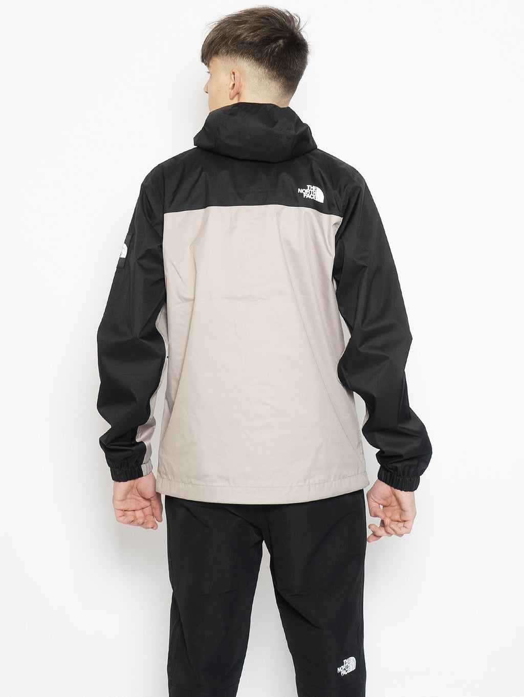 2026 New Arrival Giacca con Cappuccio Mountain Q Mineral Grey