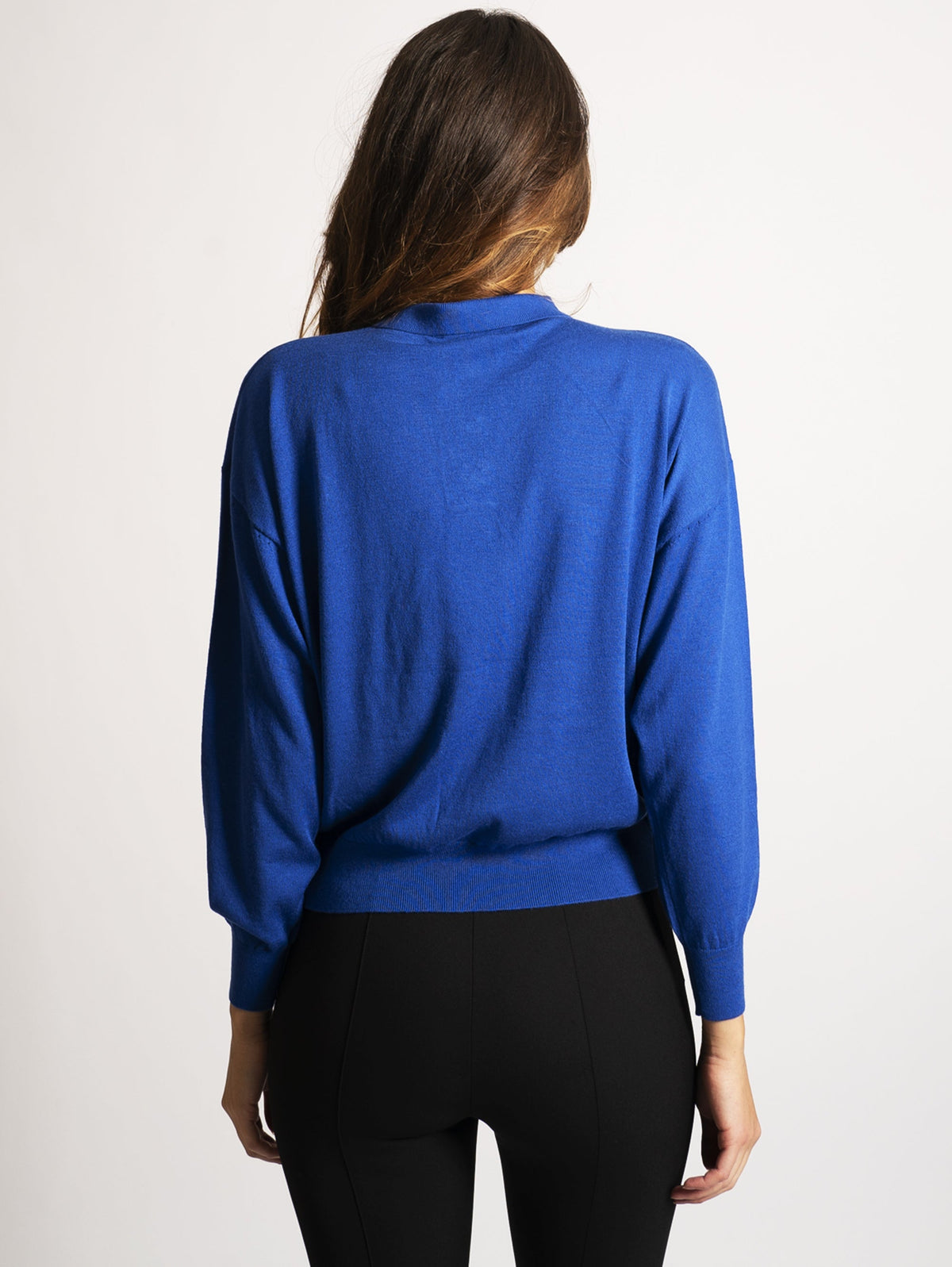 2026 New Arrival Maglia con Bottoni Gioiello Klein Blue