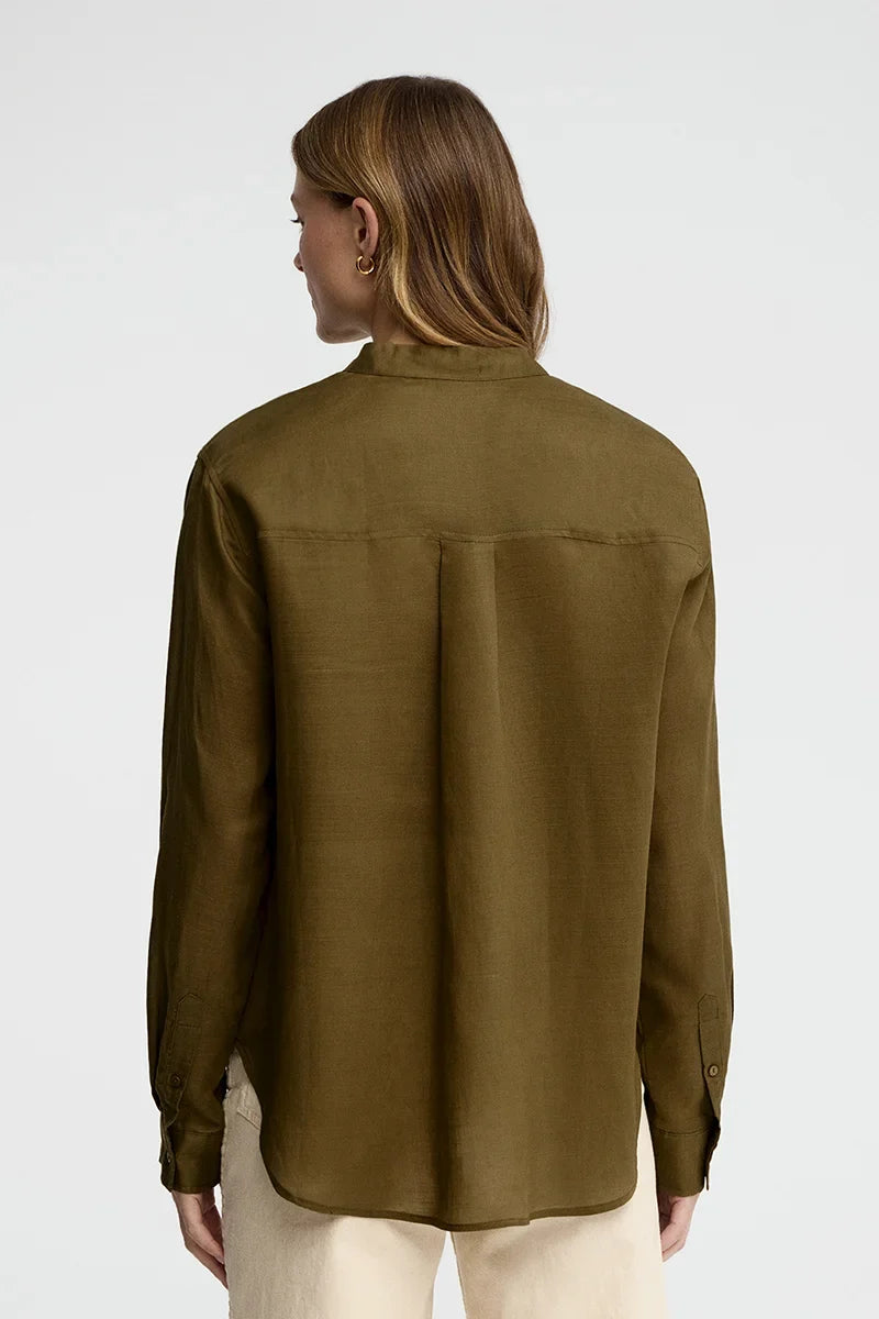 2026 New Arrival Dark-khaki loose-fit ramie shirt with mandarin collar and Polo Club embroidery