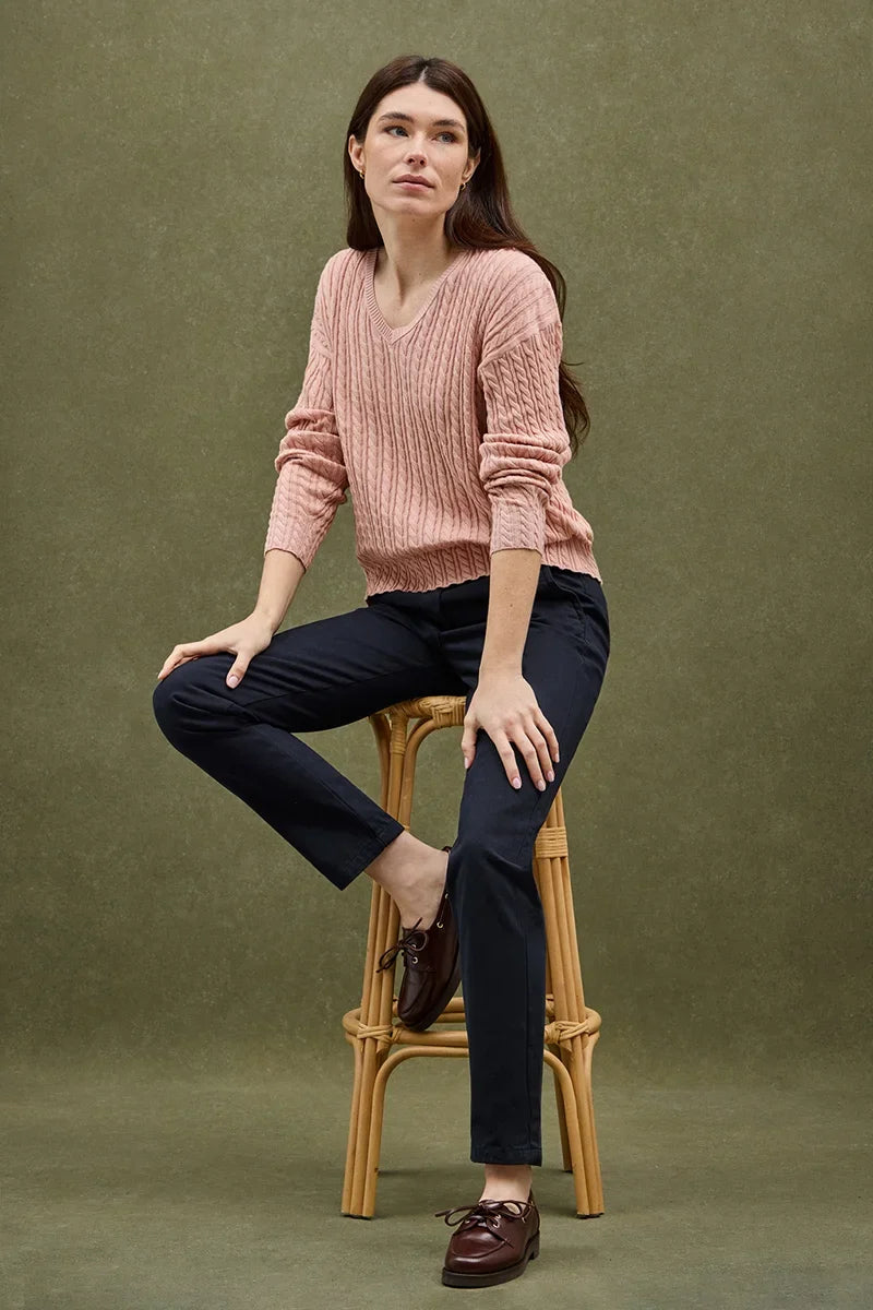 2026 New Arrival Pale-pink cable-knit jumper with V-neck and Polo Club logo