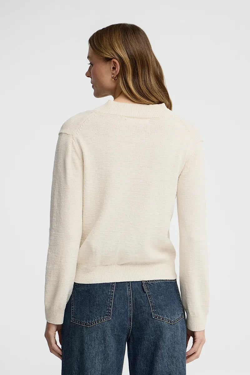 2026 New Arrival Beige rustic-knit jumper with V-neck and Polo Club logo