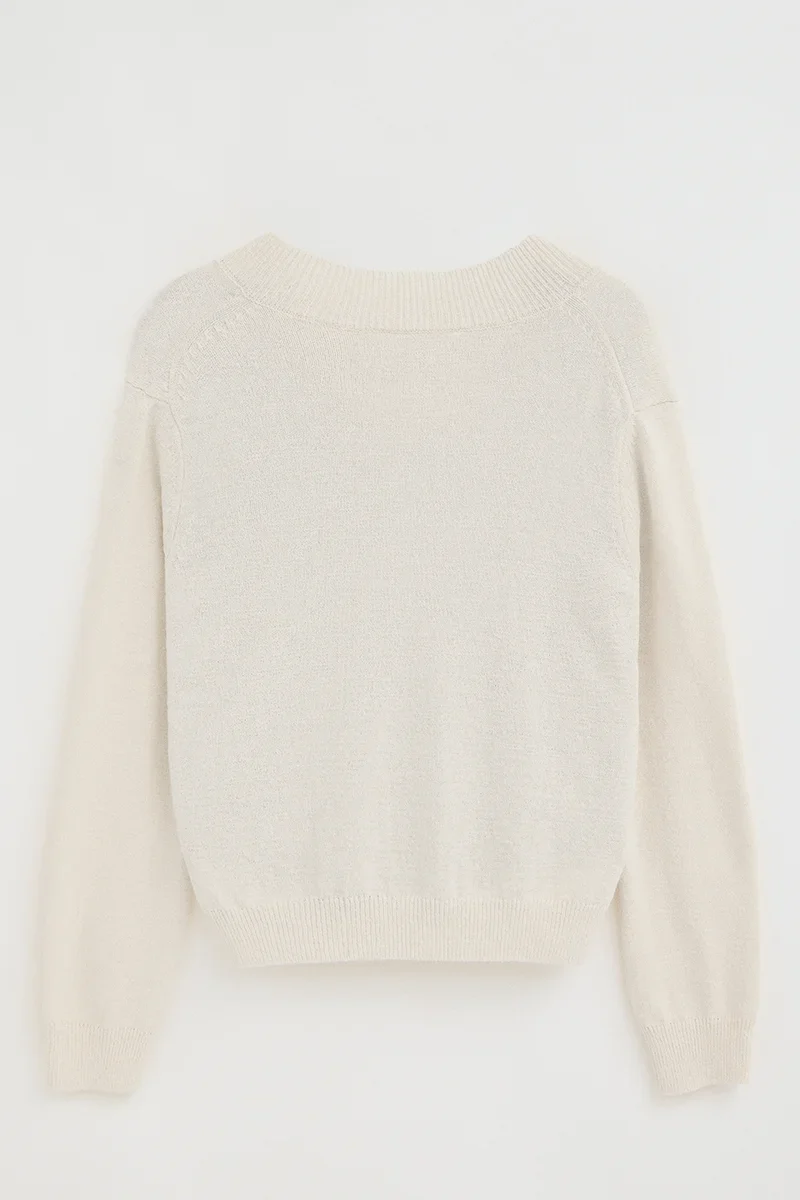 2026 New Arrival Beige rustic-knit jumper with V-neck and Polo Club logo