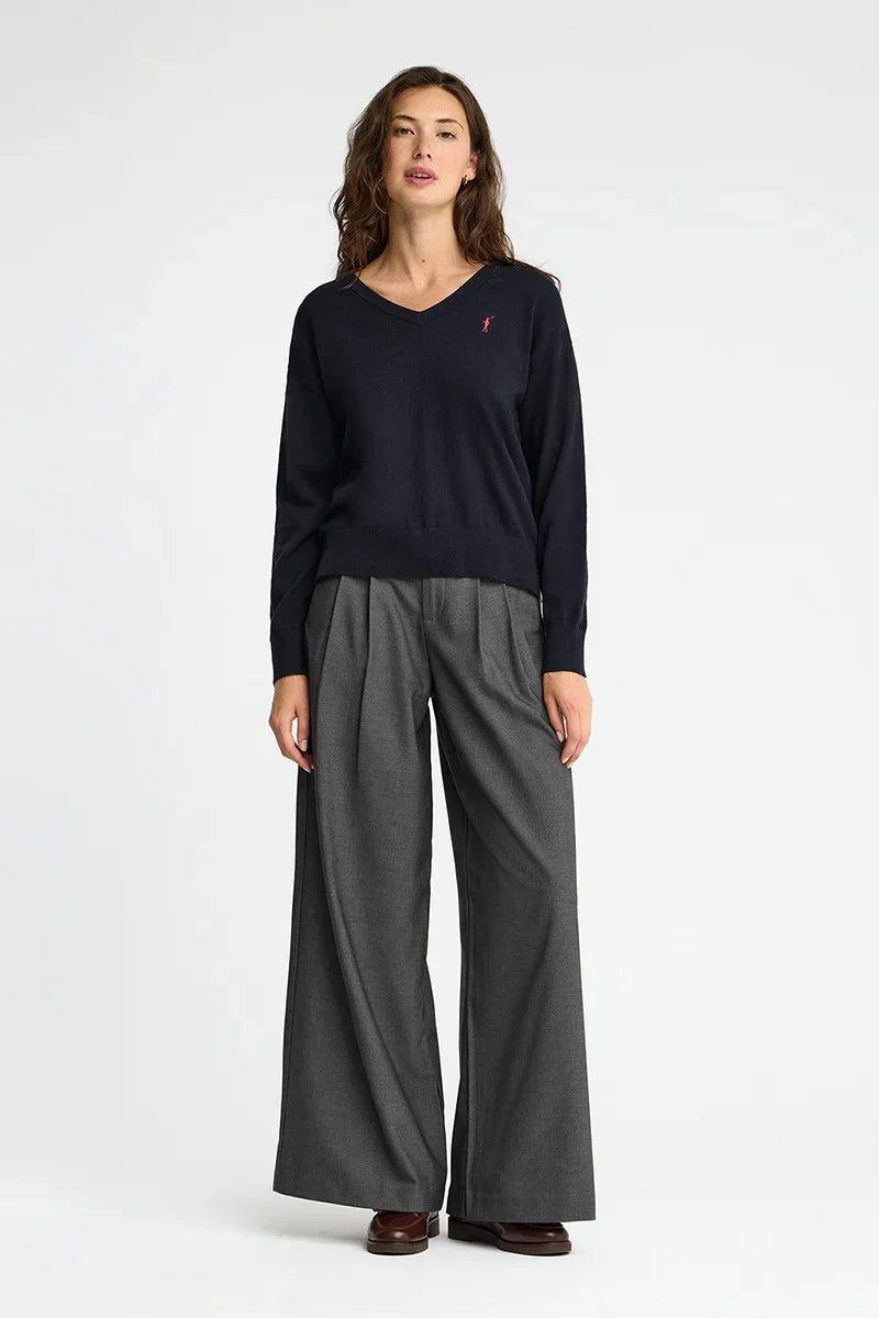 2026 New Arrival Navy-blue wool-blend jumper with V-neck Rigby Go
