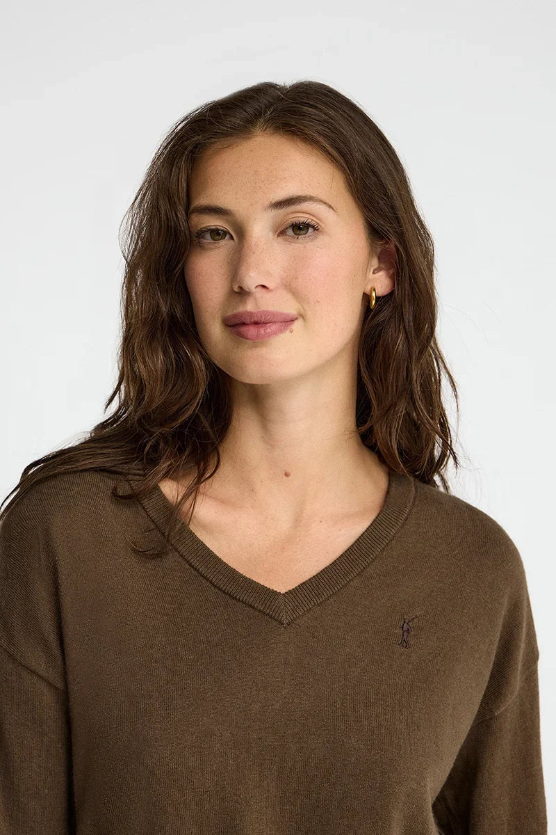 2026 New Arrival Brown wool-blend jumper with V-neck Rigby Go
