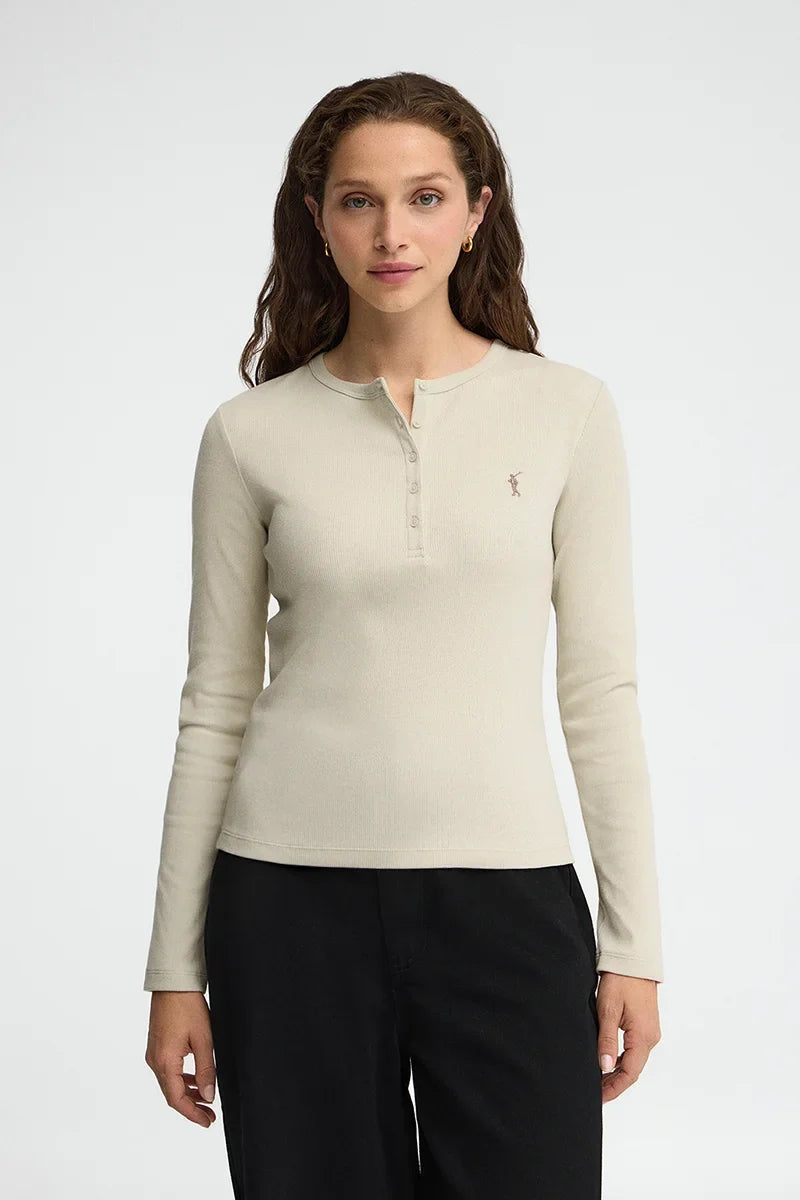 2026 New Arrival Beige ribbed Henley T-shirt with Rigby Go embroidery