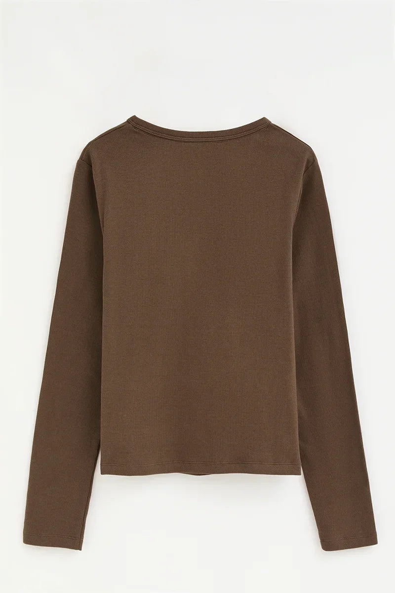 2026 New Arrival Brown ribbed Henley T-shirt with Rigby Go embroidery