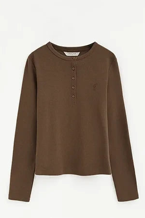 2026 New Arrival Brown ribbed Henley T-shirt with Rigby Go embroidery