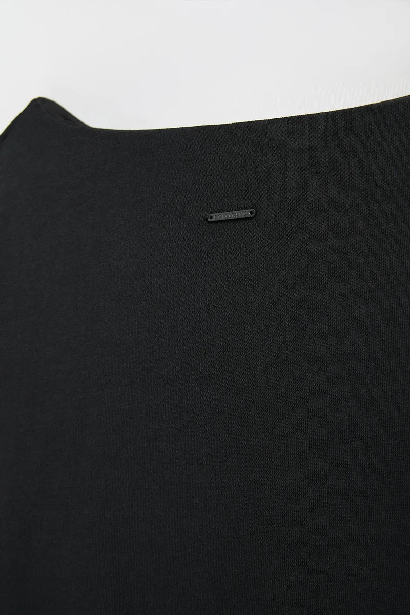 2026 New Arrival Black boat-neck T-shirt with Polo Club logo