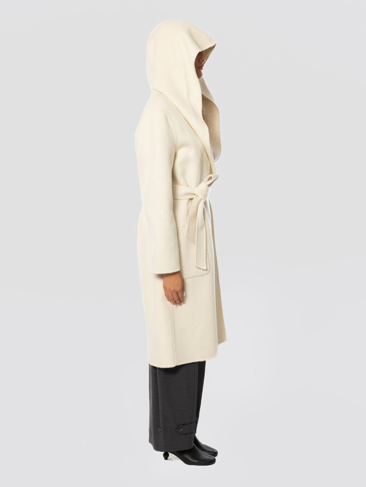 2026 New Arrival Cappotto in Double di Lana con Cappuccio Panna