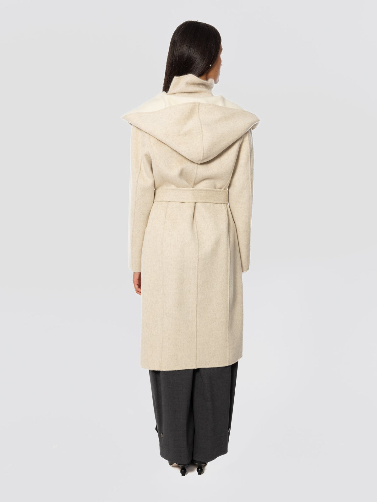 2026 New Arrival Cappotto in Double di Lana con Cappuccio Panna