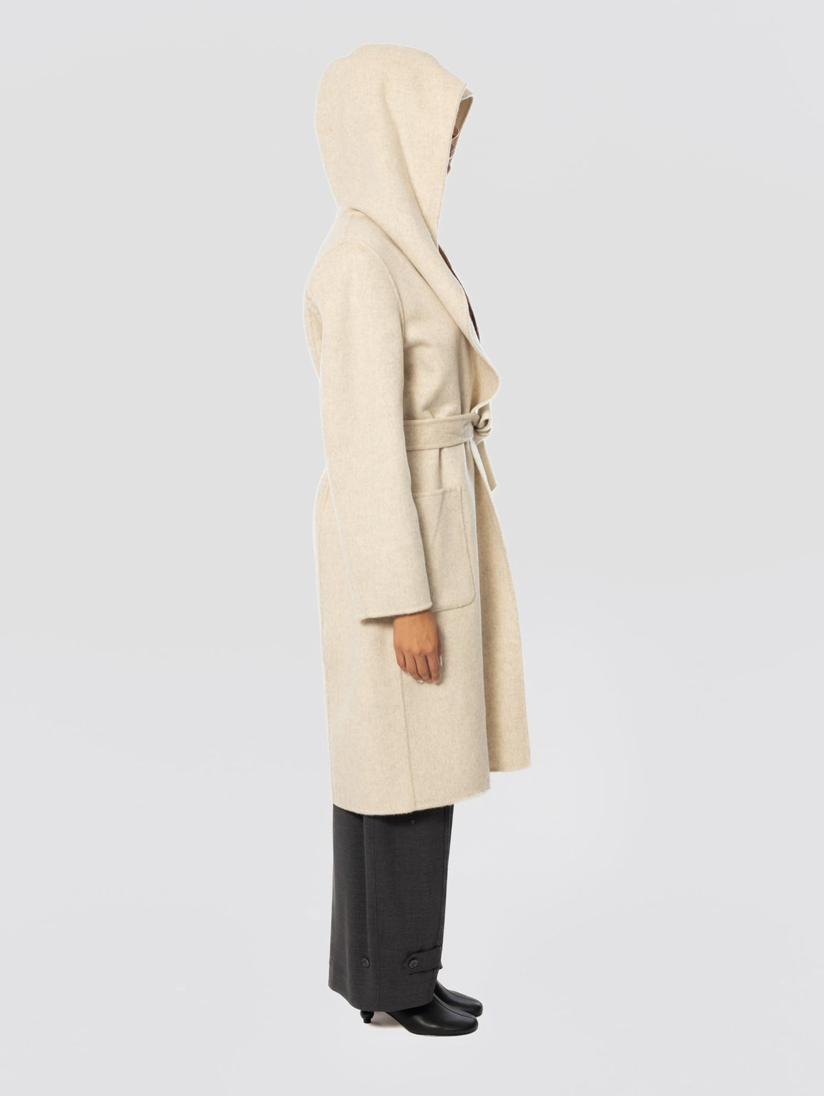 2026 New Arrival Cappotto in Double di Lana con Cappuccio Panna