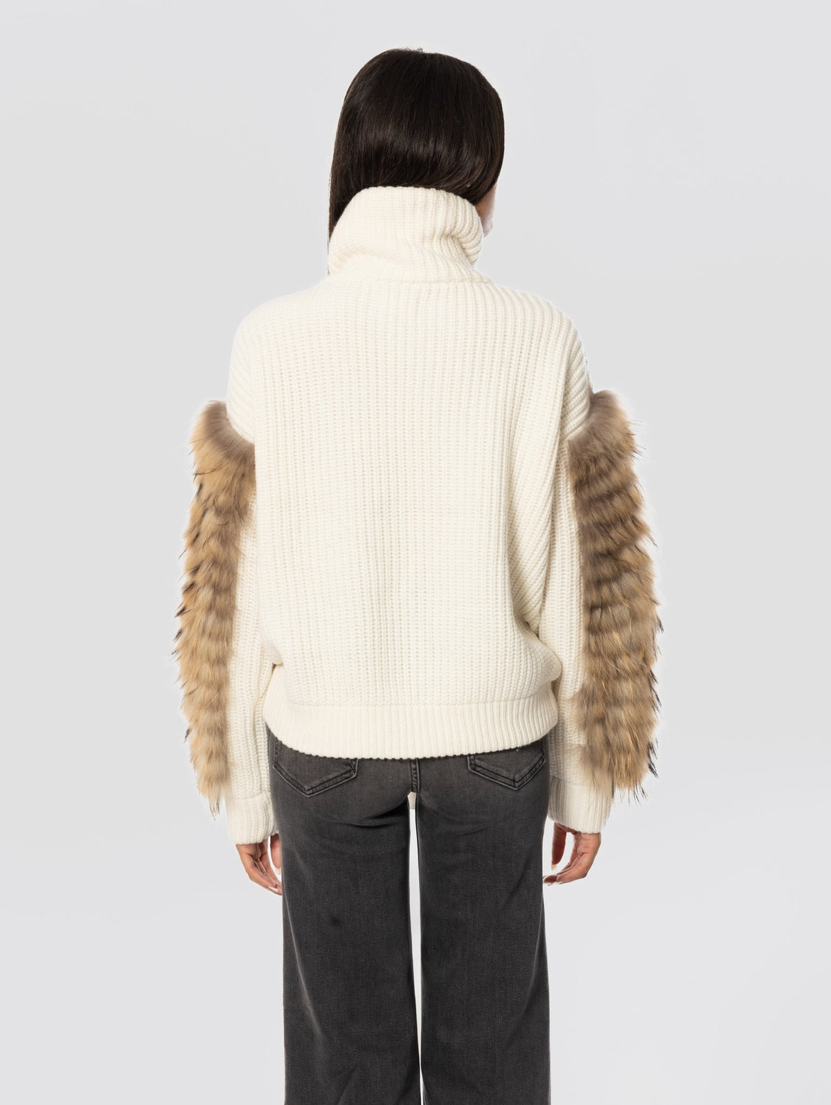 2026 New Arrival Giacchetto in Maglia di Lana con Pelliccia Panna