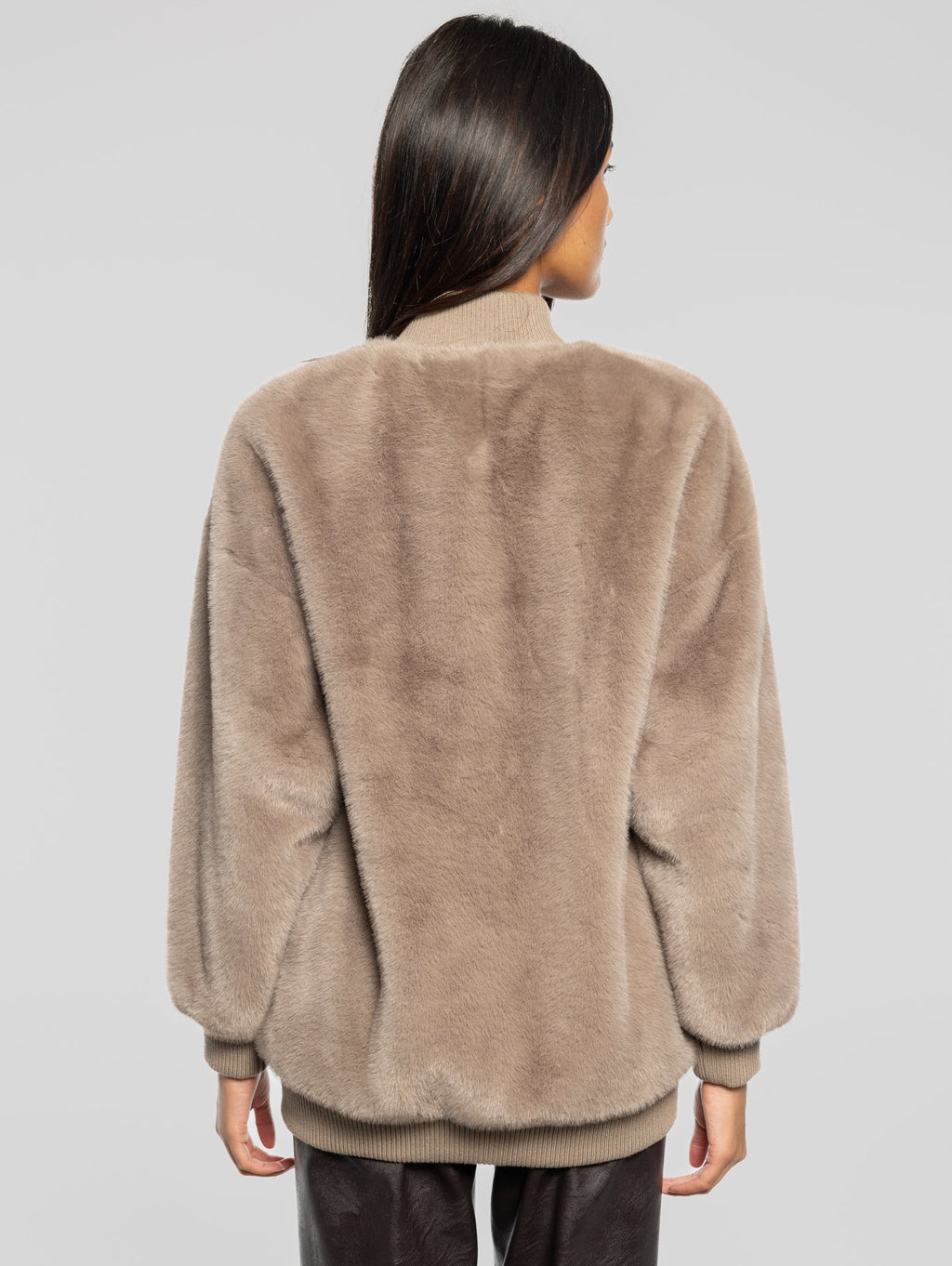 2026 New Arrival Bomber in Ecopelliccia Tortora