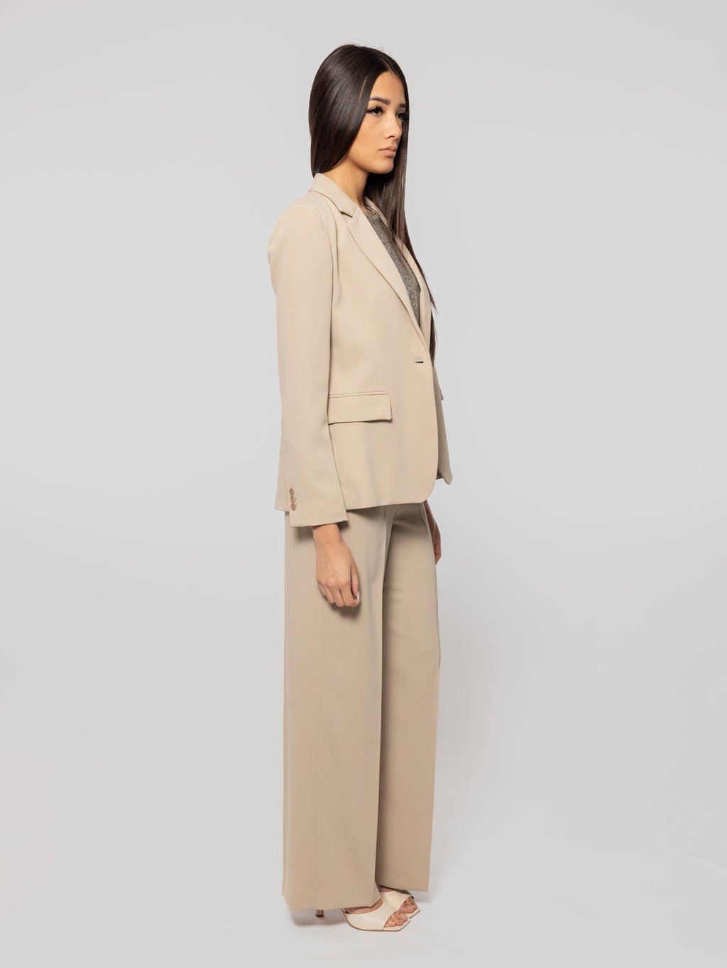 2026 New Arrival Pantaloni in Cady con Gamba Larga Sabbia