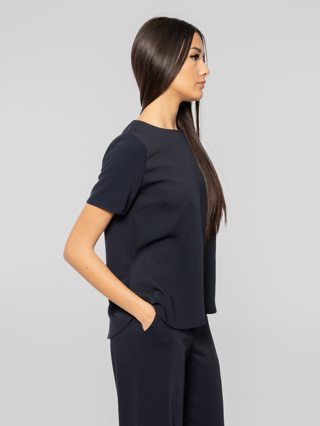 2026 New Arrival Blusa Girocollo con Spacco Posteriore Blu