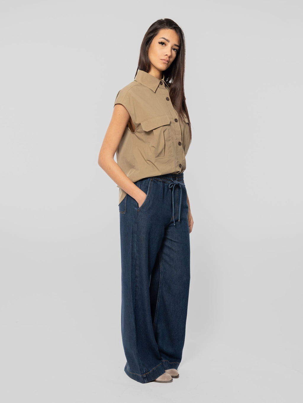 2026 New Arrival Camicia Over con Tasche Applicate Verde