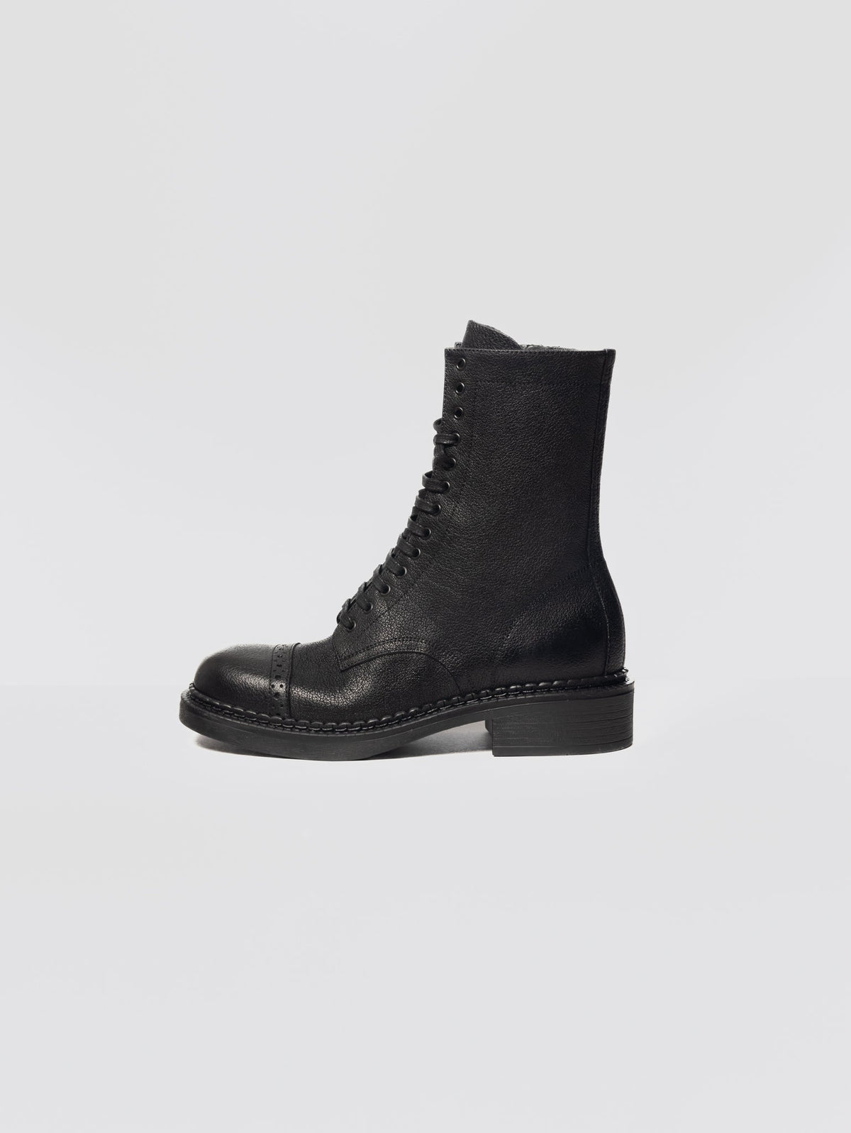 2026 New Arrival Anfibio in Cuoio Martellato Nero