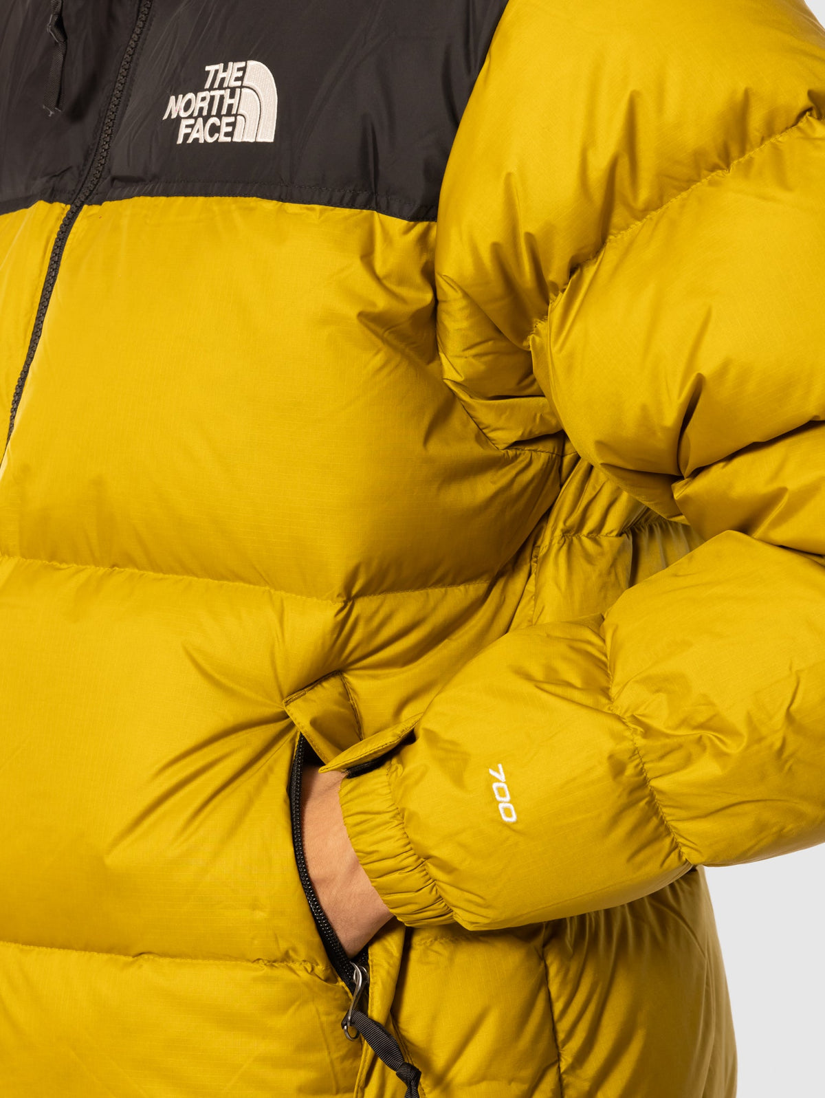 Giacca Retro Nuptse in Tessuto Ripstop Lucido Senape