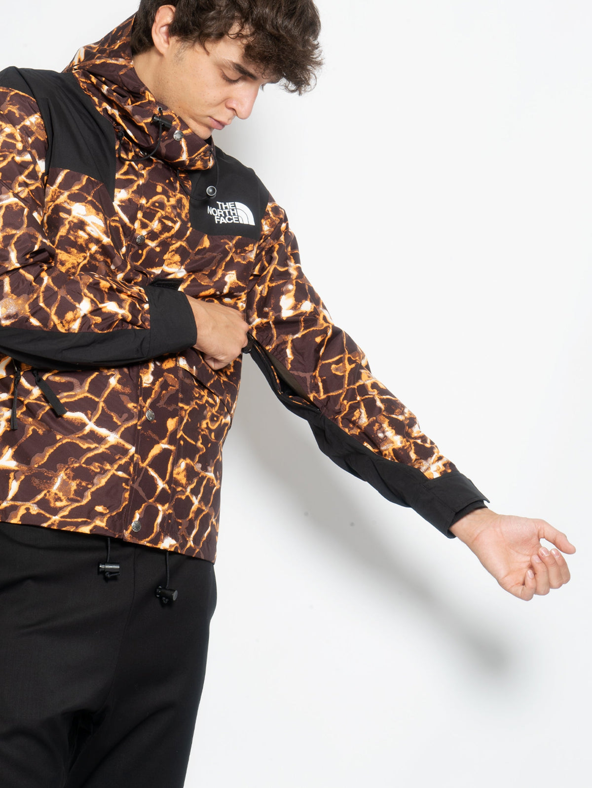 2026 New Arrival Giacca con Cappuccio Retro Mountain Stampa Marrone