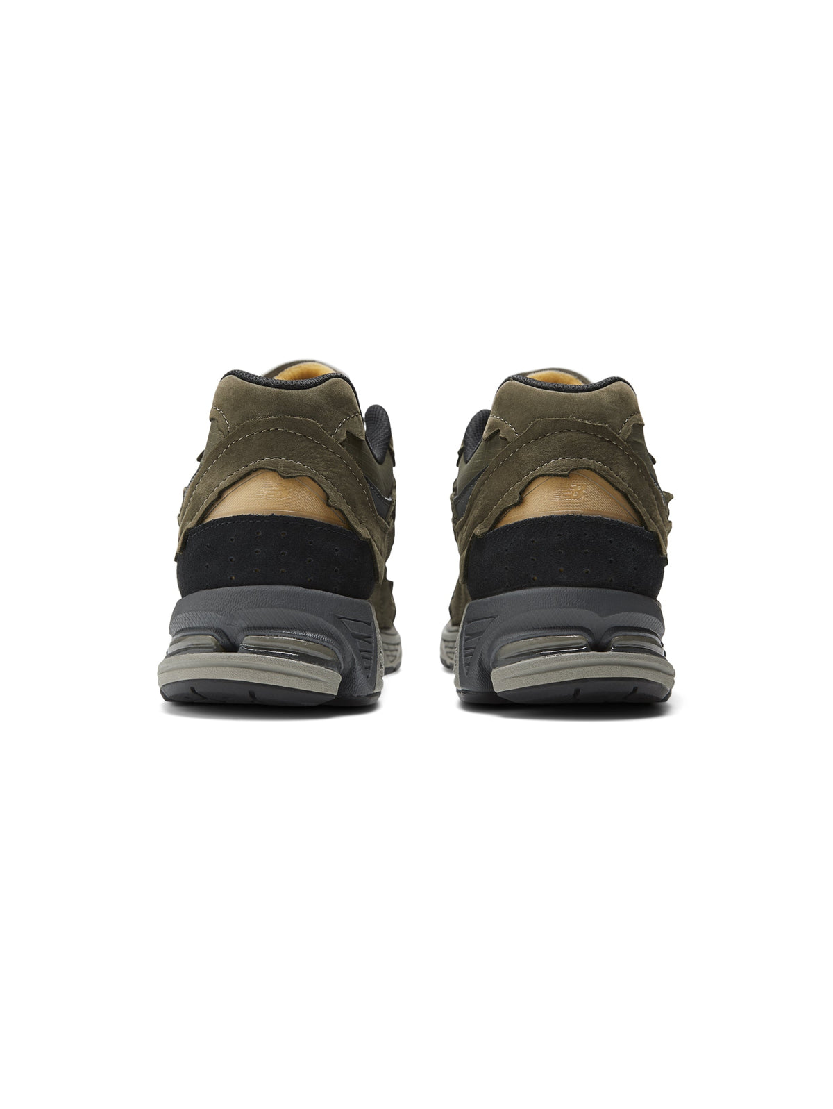 2026 New Arrival Sneakers in Suede Retr 2002R Verde