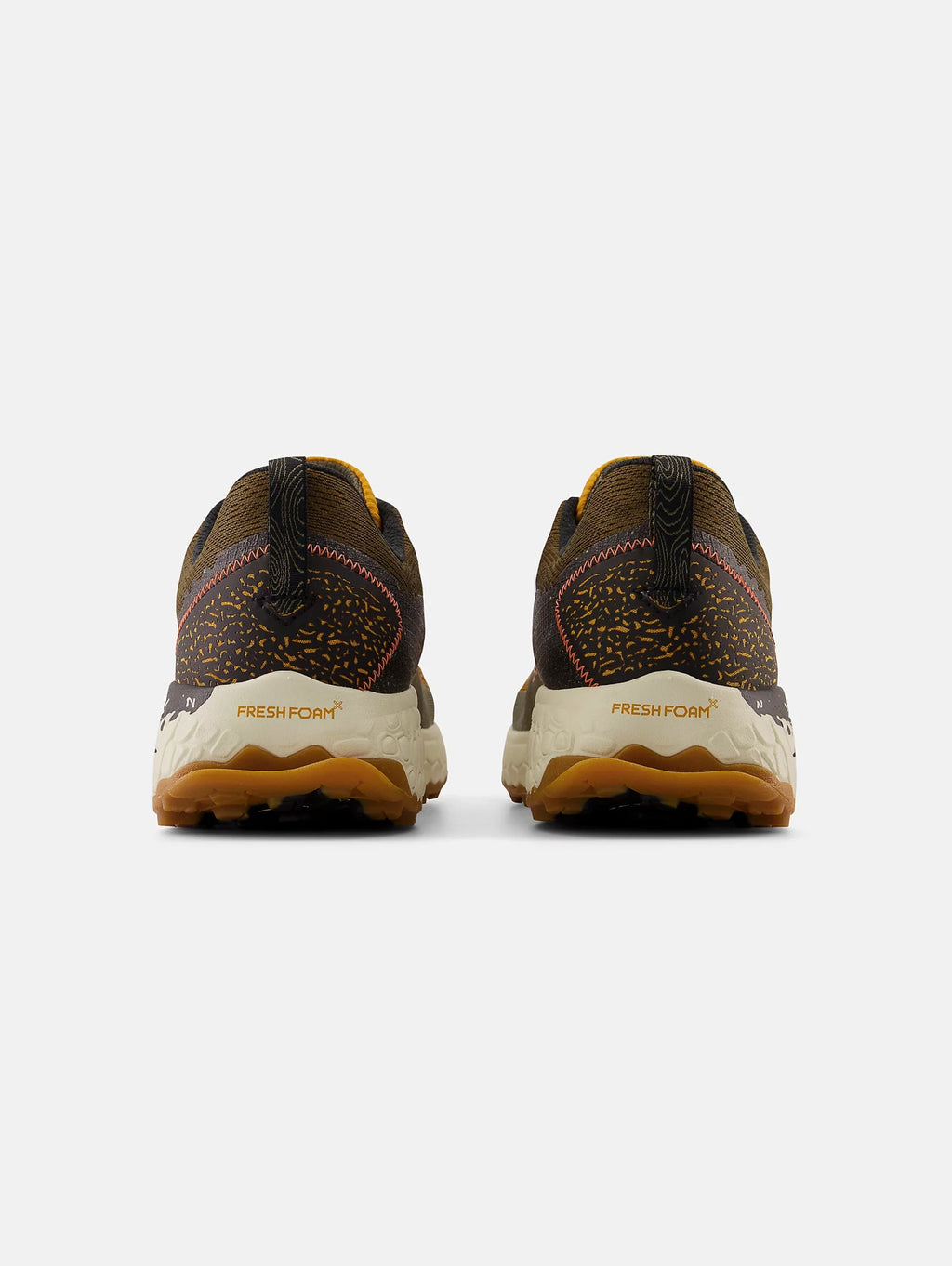 2026 New Arrival Sneakers da Corsa Hierro V7 da Uomo Giallo