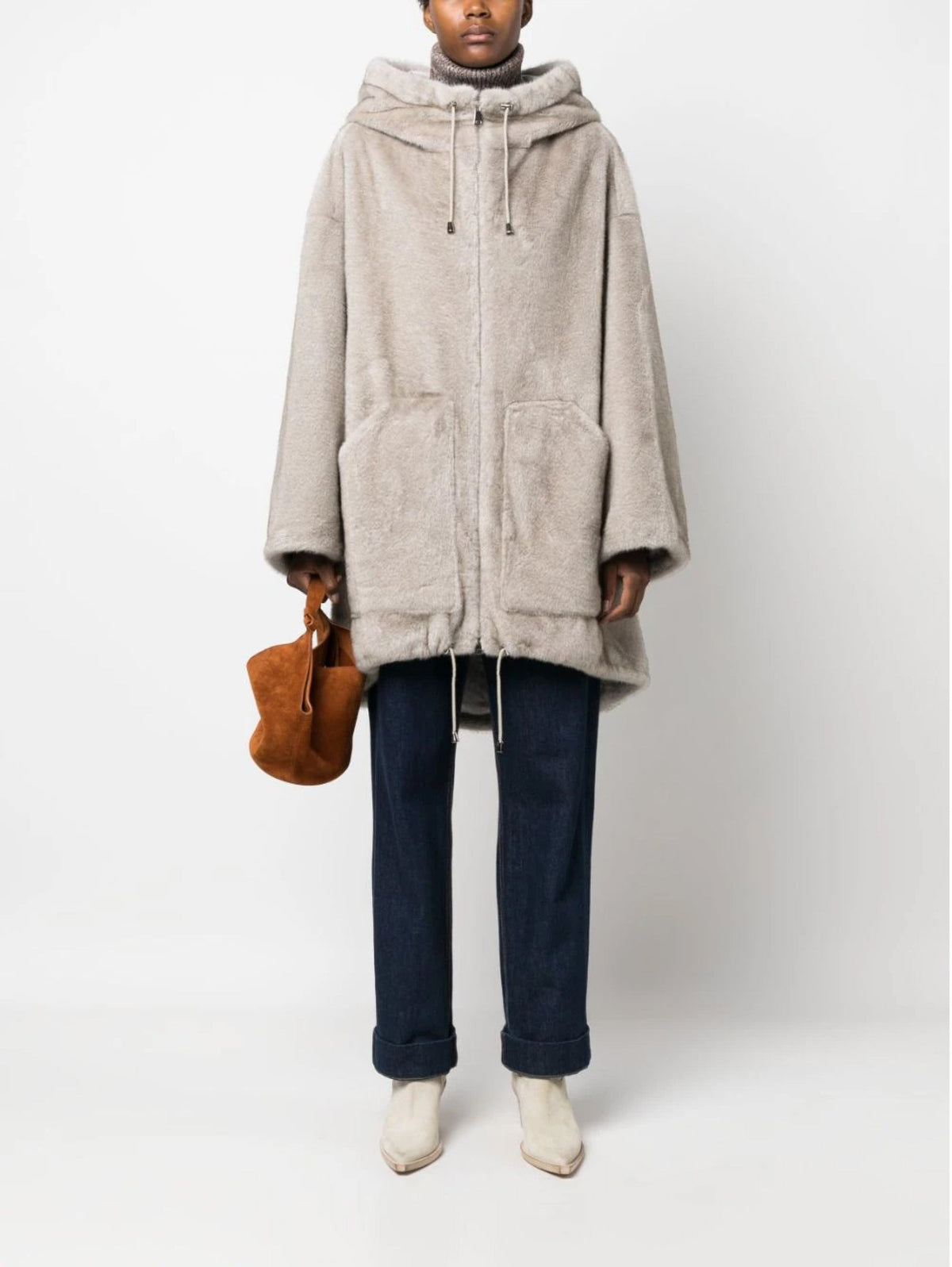 2026 New Arrival Parka con Cappuccio in Eco Pelliccia Grigio