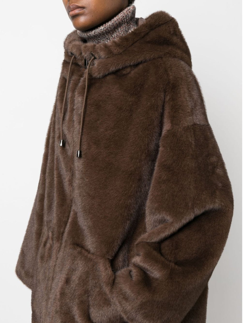 2026 New Arrival Parka con Cappuccio in Eco Pelliccia Visone