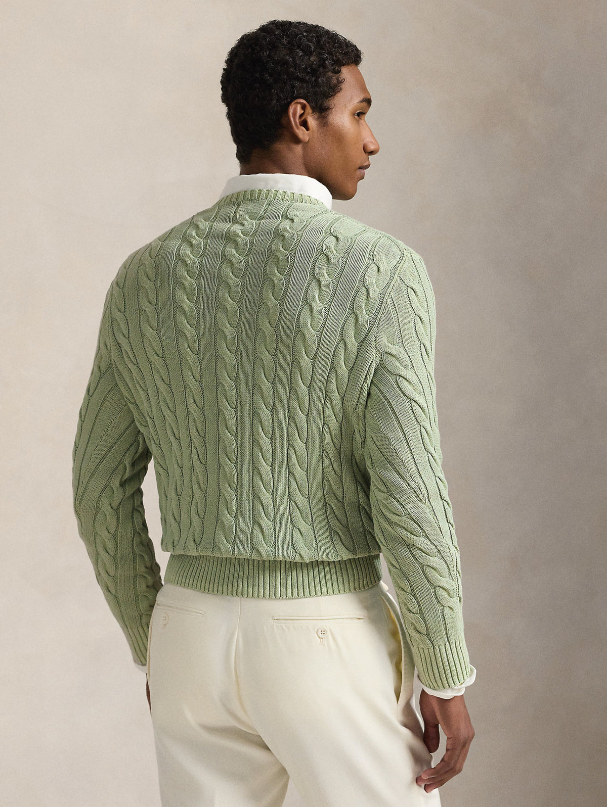 2026 New Arrival Maglione a Trecce Tinto in Capo Verde