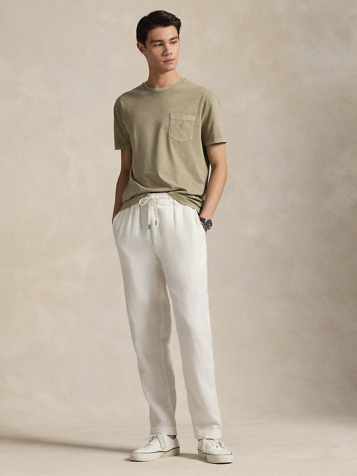 2026 New Arrival T-shirt con Taschino Custom Slim Fit Oliva