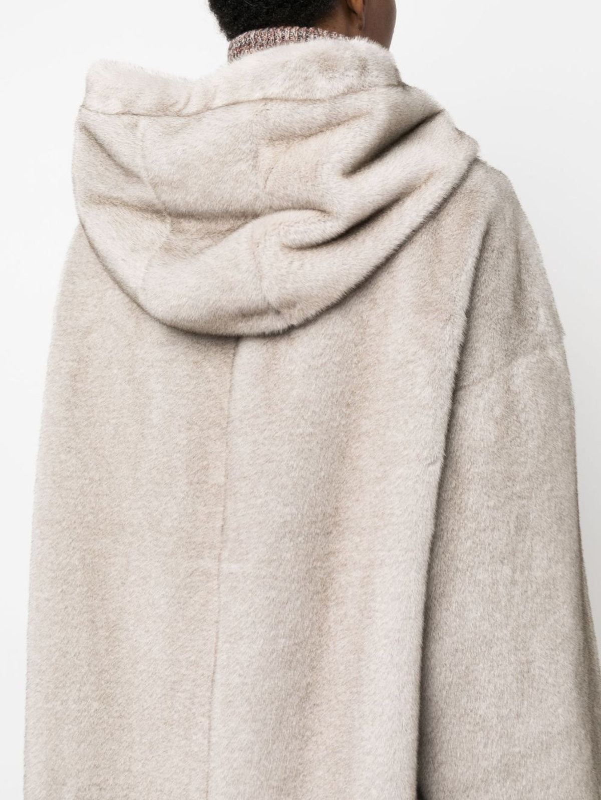 2026 New Arrival Parka con Cappuccio in Eco Pelliccia Grigio